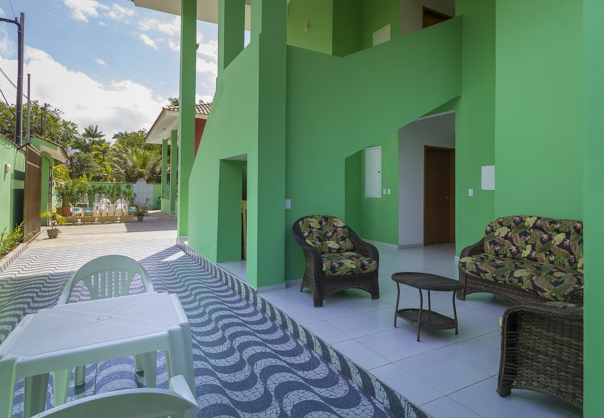 Inn Camila 2*