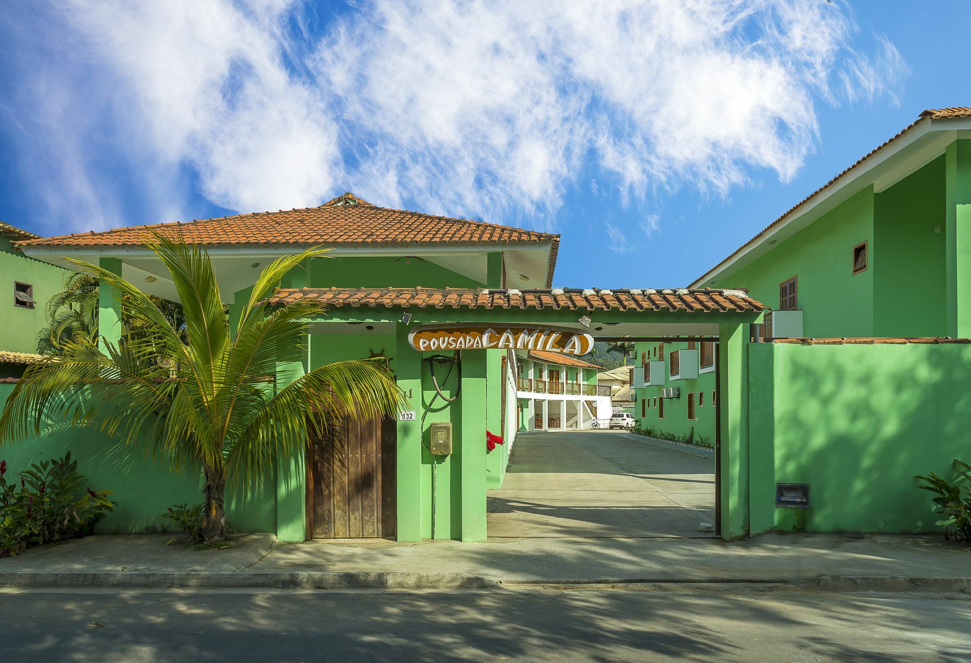 Inn Camila 2*